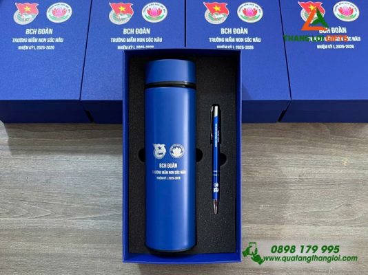 Bộ Quà Tặng (Bình+Bút) – In Khắc Logo Trường Mầm Non Sóc Nâu