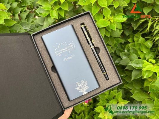 Set Quà Tặng (Pin Sạc Xiaomi+Bút Ký) - In Khắc Tên Làm Qùa Tri Ân
