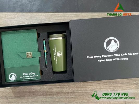 Giftset (Sổ+Ly+Bút) – In khắc logo Trường Đại học Giao Thông Vận Tải