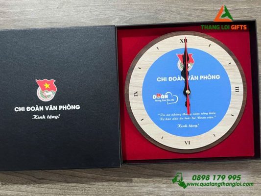 Đồng Hồ Gỗ Để Bàn - In Khắc Logo Đoàn Thanh Niên Cộng Sản HCM