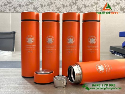 Bình Giữ Nhiệt Màu Cam 500ml – Khắc Logo Trường Mầm Non Sóc Nâu
