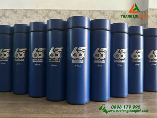 Bình Giữ Nhiệt 500ml - Khắc Logo 65 Năm Trường Đại Học Y Hà Nội