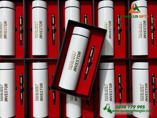 Set Quà Tặng (Bình+Bút) – In Khắc Logo Doanh Nghiệp TIGERLISTS