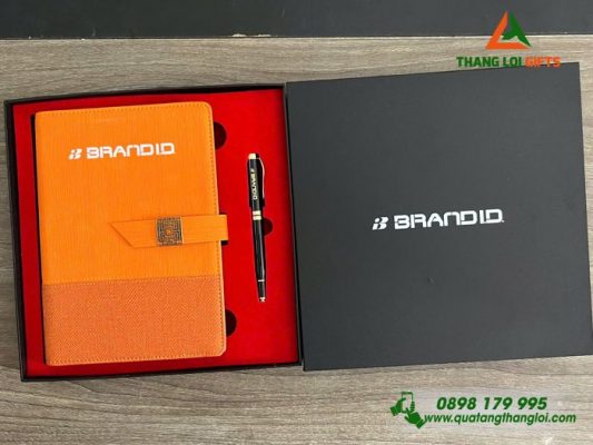 Bộ Quà Tặng (Sổ+Bút) - In Khắc Logo Doanh Nghiệp BRAND ID