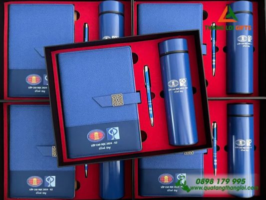 Set Quà Tặng (Sổ+Bình+Bút) - In Khắc Logo Trường Đại Học KHXH&NV