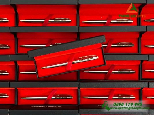 Bộ Bút Ký Kim Loại Xoay – In Khắc Logo Doanh Nghiệp Gigaduct Busway