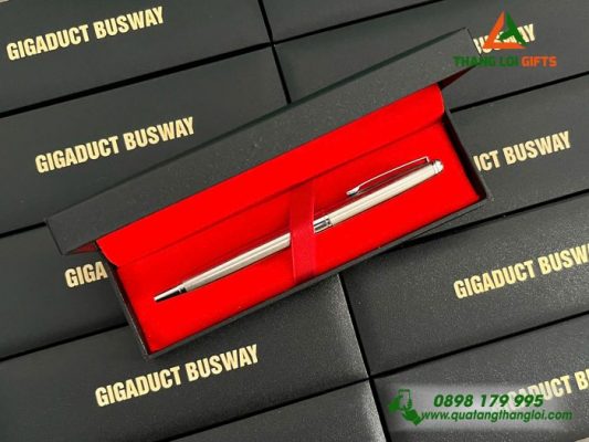 Bộ Bút Ký Kim Loại Xoay – In Khắc Logo Doanh Nghiệp Gigaduct Busway