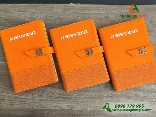 Sổ Tay Bìa Còng Màu Cam – In Logo Doanh Nghiệp BRAND ID