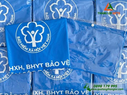 Áo Mưa Vải Rạng Đông Màu Xanh – In Logo Bảo Hiểm Xã Hội Việt Nam