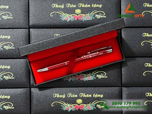 Bộ Bút Bi Kim Loại Bấm Màu Đỏ - In Khắc Merry Christmas