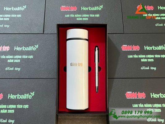 Bộ Quà Tặng (Bình+Bút) Màu Trắng - In Khắc Logo Báo Tuổi Trẻ