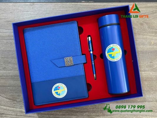 Giftset (Sổ+Bình+Bút) - In Khắc Logo Trường Trung Cấp Bách Khoa