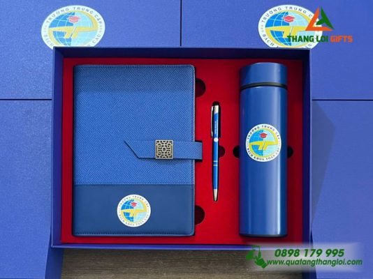 Giftset (Sổ+Bình+Bút) - In Khắc Logo Trường Trung Cấp Bách Khoa