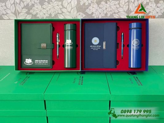 GST 95 – Giftset (Sổ+Bình+Bút) Xanh Lá - In Khắc Logo Làm Quà Tri Ân