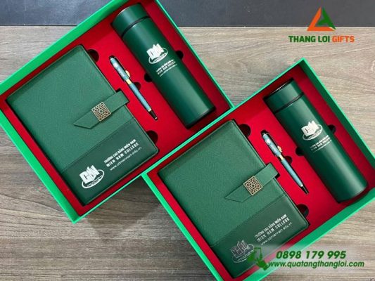 Giftset (Sổ+Bình+Bút) - In Khắc Logo Trường Cao Đẳng Miền Nam