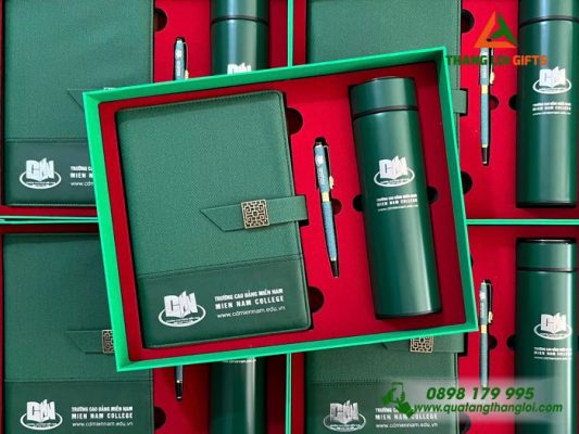 Giftset (Sổ+Bình+Bút) - In Khắc Logo Trường Cao Đẳng Miền Nam
