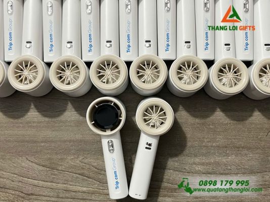 Quạt Cầm Tay Mini Màu Trắng - In Logo Trip.com Group