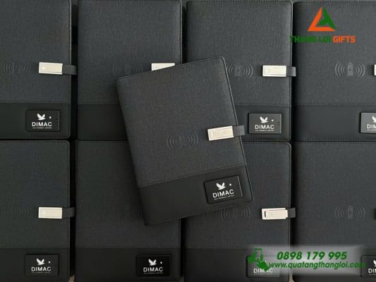 Sổ Tay Đa Năng 8.000mAh Màu Đen - Khắc Logo Công Ty Luật DIMAC