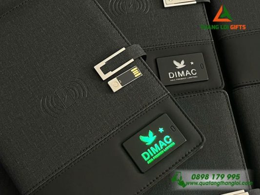 Sổ Tay Đa Năng 8.000mAh Màu Đen - Khắc Logo Công Ty Luật DIMAC