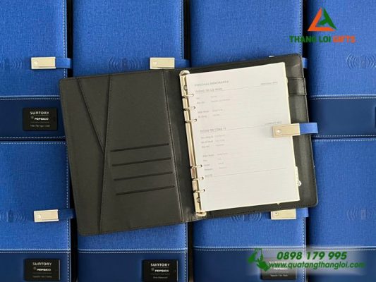 Sổ Tay Đa Năng 8.000mAh - Khắc Logo Doanh Nghiệp Suntory Pepsico