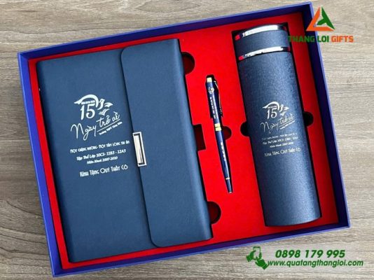 Giftset (Sổ+Bình+Bút) - In Khắc Kỷ Niệm 15 Năm Trường THPT Cộng Hiền