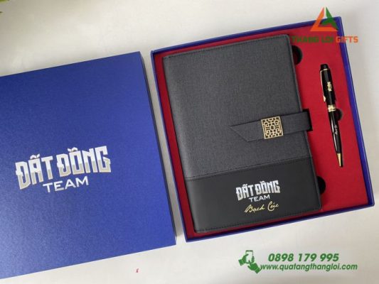 Bộ Quà Tặng (Sổ+Bút) - In Khắc Logo Doanh Nghiệp Đất Đồng Team