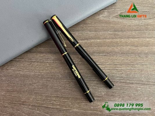 Bút Ký Kim Loại Nắp - Khắc Logo Doanh Nghiệp Đất Đồng STUDIO