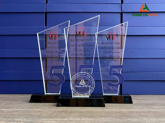 Cup Pha Lê - In Logo Kỷ Niệm 5 Năm Doanh Nghiệp Minh Phát Holdings