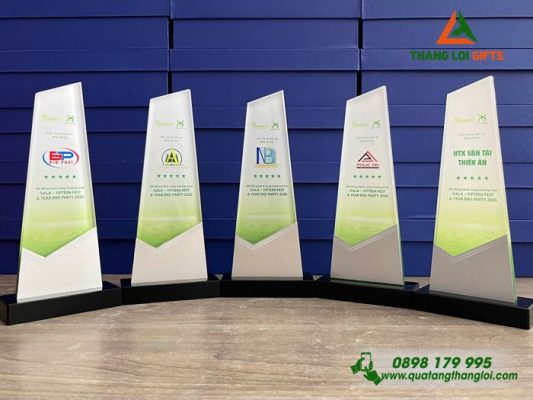 Cup Pha Lê - In logo 15 Năm Doanh Nghiệp BAMBOO