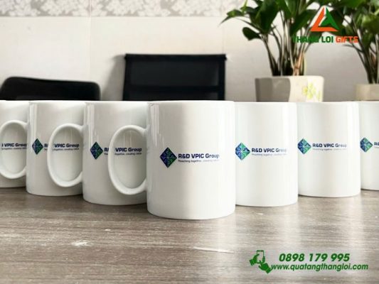 Ly Sứ Bát Tràng Màu Trắng - In Logo Doanh Nghiệp R&D VPIC Group