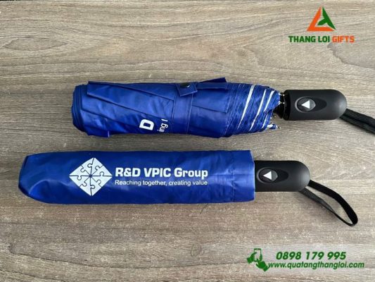 Ô Dù Cầm Tay Màu Xanh – In Logo Doanh Nghiệp R&D VPIC Group