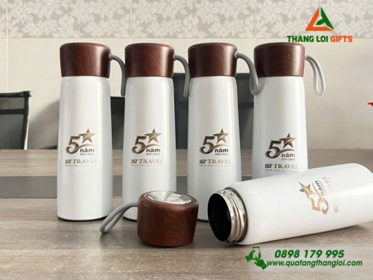 Bình Giữ Nhiệt Nắp Gỗ 500ml – Khắc Logo Doanh Nghiệp SST TRAVEL