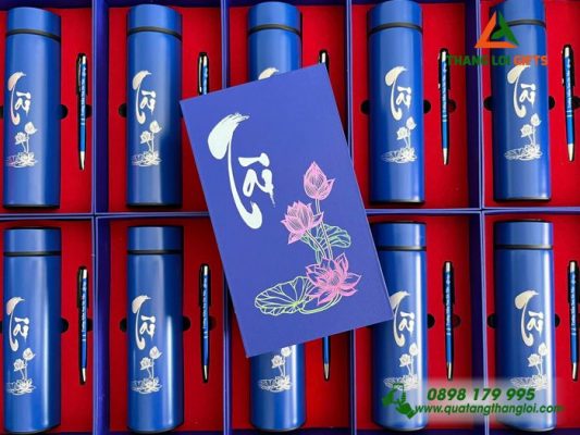 Combo Quà Tặng (Bình+Bút) - In Khắc Chữ "Tài" Trao Giá Trị Bền Lâu