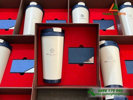 Giftset (Ly+Namecard) - In Khắc Logo Doanh Nghiệp Minh Ngọc Group