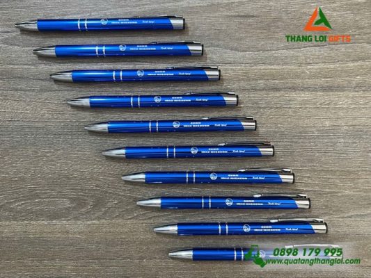 Bút Bi Kim Loại Bấm Khắc Logo Trường ĐH Luật – ĐHQG Hà Nội
