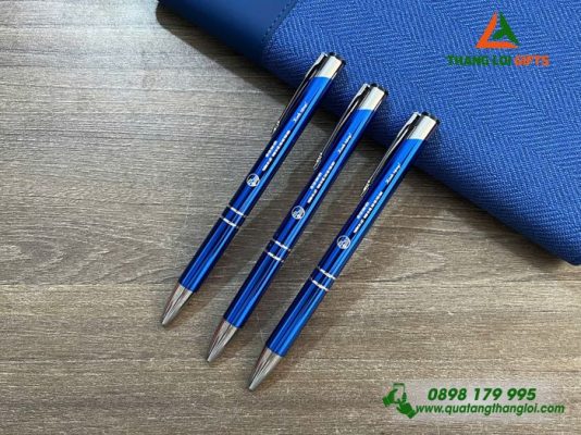 Bút Bi Kim Loại Bấm Khắc Logo Trường ĐH Luật – ĐHQG Hà Nội