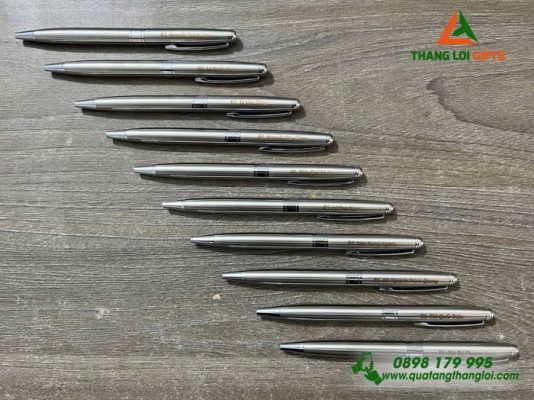 Bút Ký Kim Loại Xoay – Khắc Logo Bệnh Viện Hoàn Mỹ Đà Nẵng