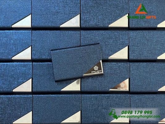 Hộp Đựng Namecard - Khắc Logo Doanh Nghiệp Minh Ngọc Group