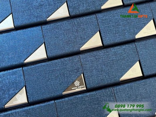 Hộp Đựng Namecard - Khắc Logo Doanh Nghiệp Minh Ngọc Group