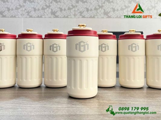 Ly Giữ Nhiệt 460ml Nắp Đỏ – In Khắc Logo Doanh Nghiệp Minh Cảng