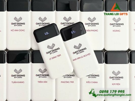 Pin Sạc Hoco 10.000mAh - In Logo Doanh Nghiệp Đất Đồng STUDIO