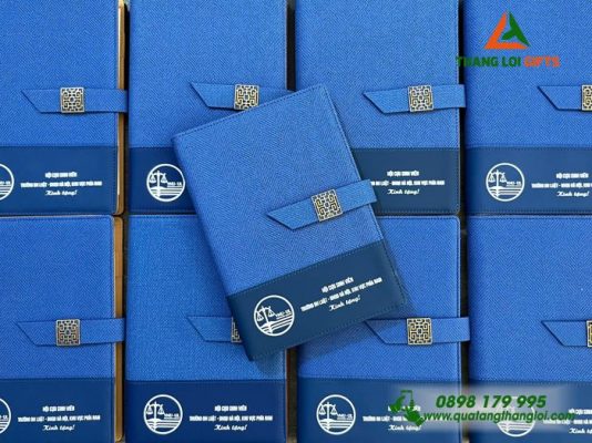 Sổ Da Bìa Còng - In Logo Trường Đại Học Luật - ĐHQG Hà Nội