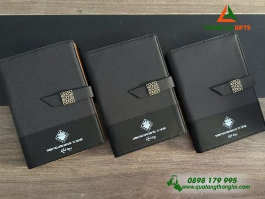 Sổ Tay Bìa Còng Màu Đen – In Logo Trường THCS Lương Định Của