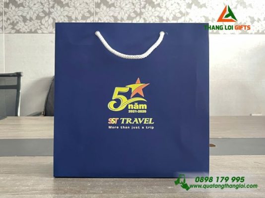 Túi Giấy Ivory Màu Xanh – In Logo Doanh Nghiệp SST TRAVEL