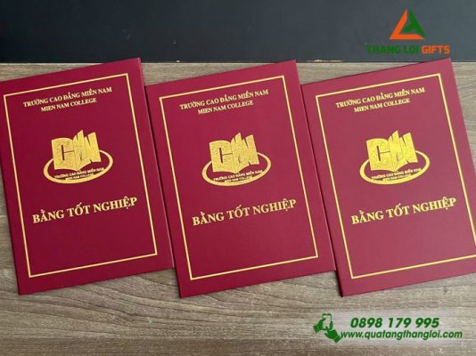 Bìa Đựng Bằng Tốt Nghiệp – Ép Kim Logo Trường Cao Đẳng Miền Nam
