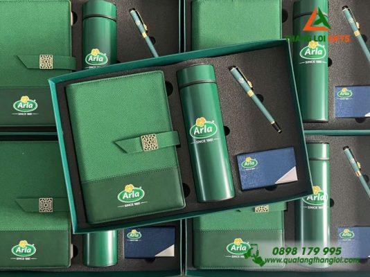 Giftset (Sổ+Bình+Bút+Namecard) - In Khắc Logo Doanh Nghiệp Arla