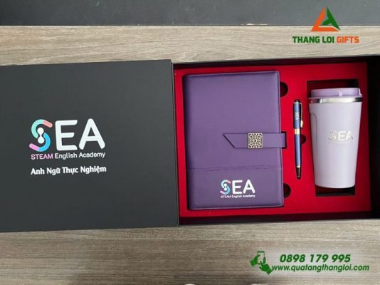 Bộ Quà Tặng (Sổ+Ly+Bút) - In Khắc Logo Trung Tâm Anh Ngữ SEA