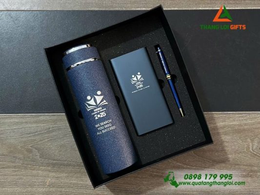 Set Quà Tặng (Bình+Pin+Bút) - In Khắc Logo HRMD Làm Quà Tặng