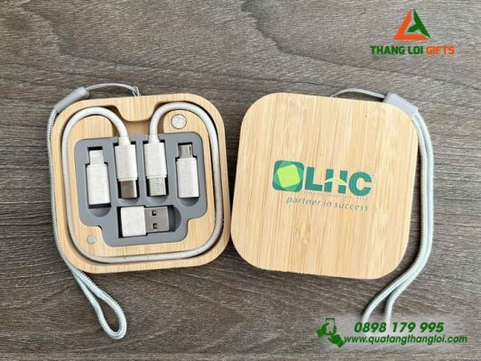 Hộp Cáp Sạc Đa Năng Gỗ - In Logo Doanh Nghiệp Long Hậu LHC