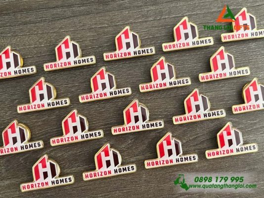 Huy Hiệu Cài Áo – Logo Doanh Nghiệp Horizon Homes